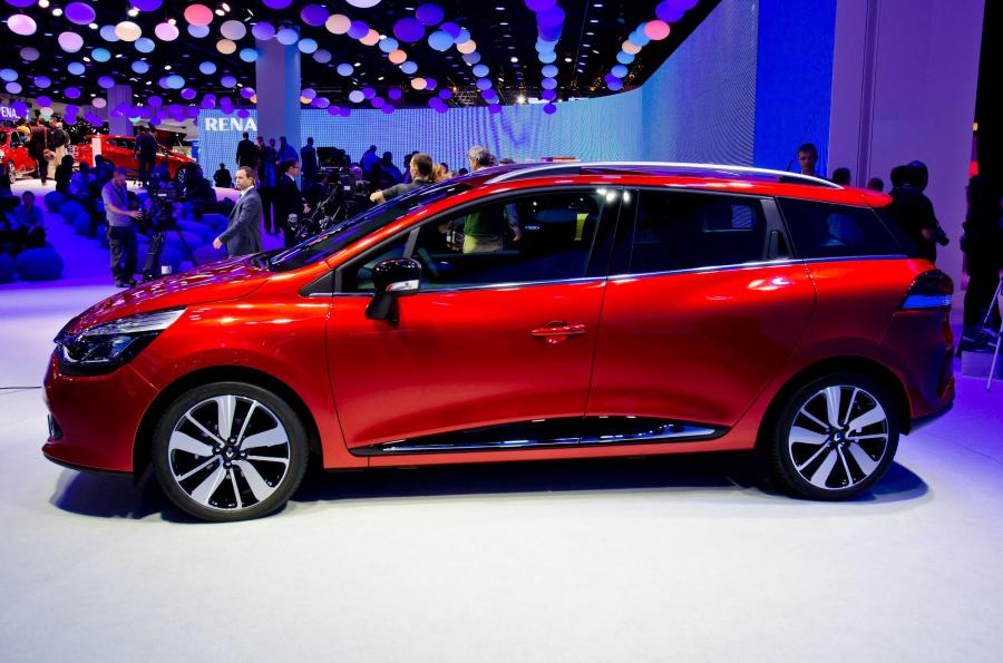  Renault Clio 2013 года  (фото 3 из 90)